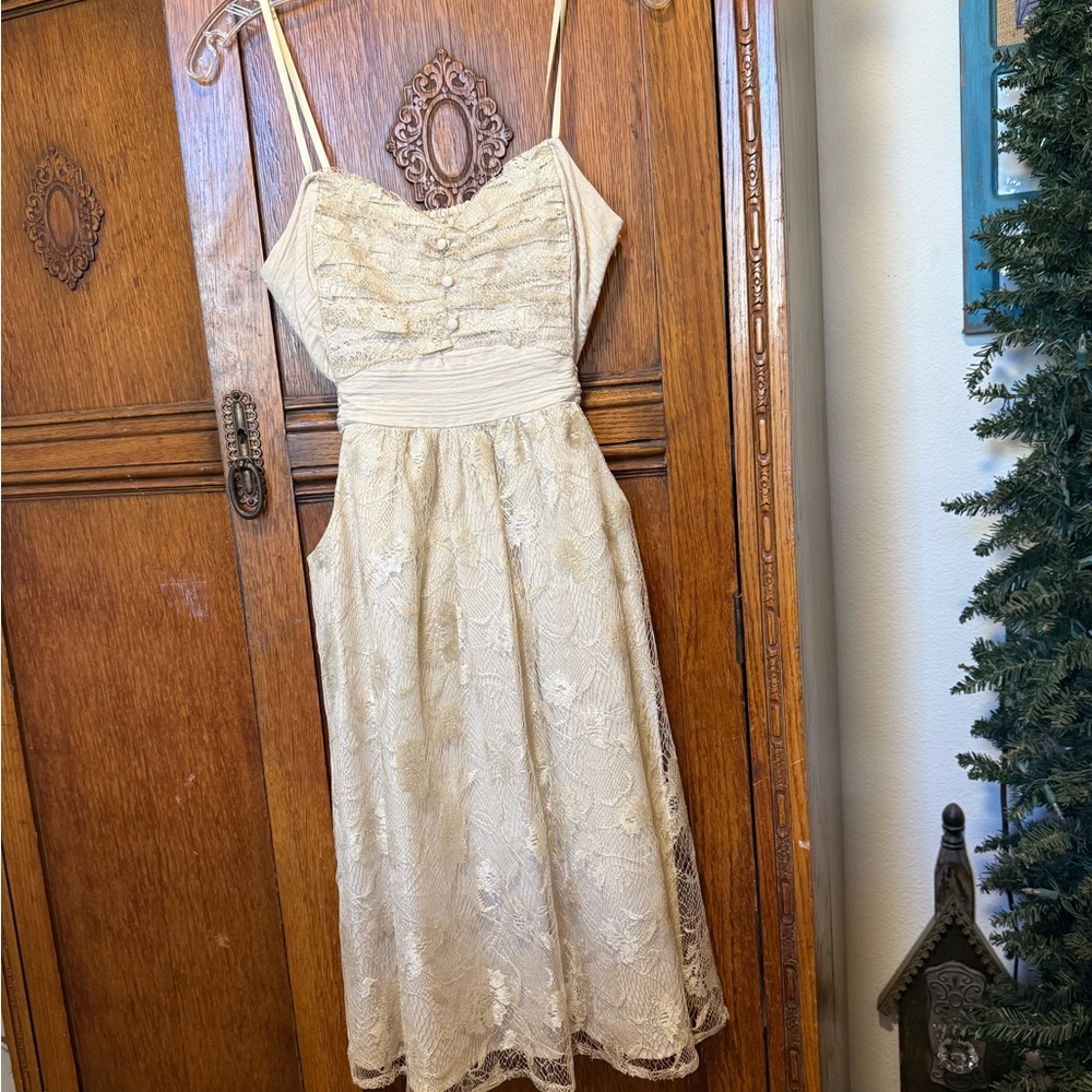 To the Max Beige Lace Midi Dress
